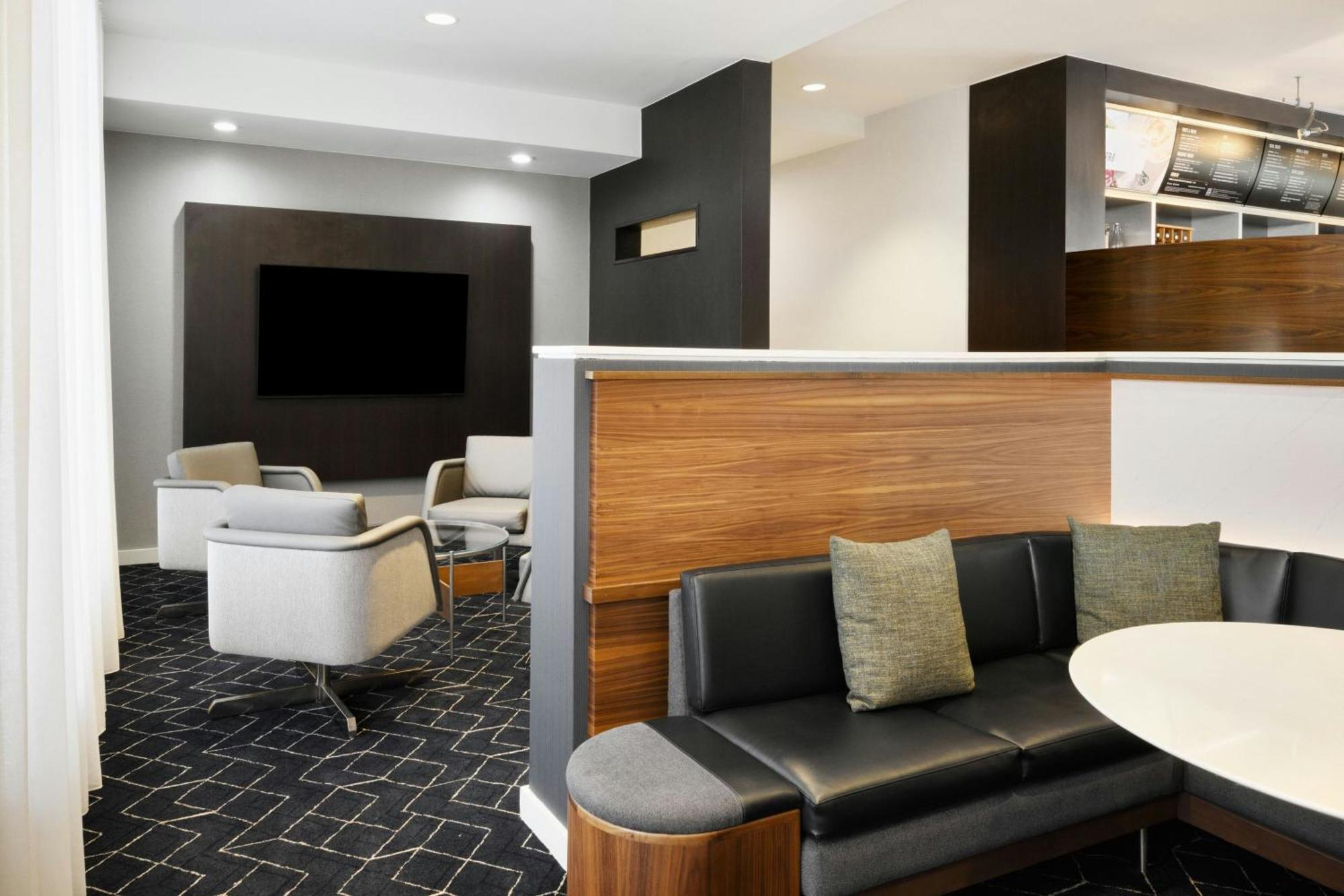 Courtyard By Marriott Atlanta Duluth/ Gwinnett Place Exterior photo
